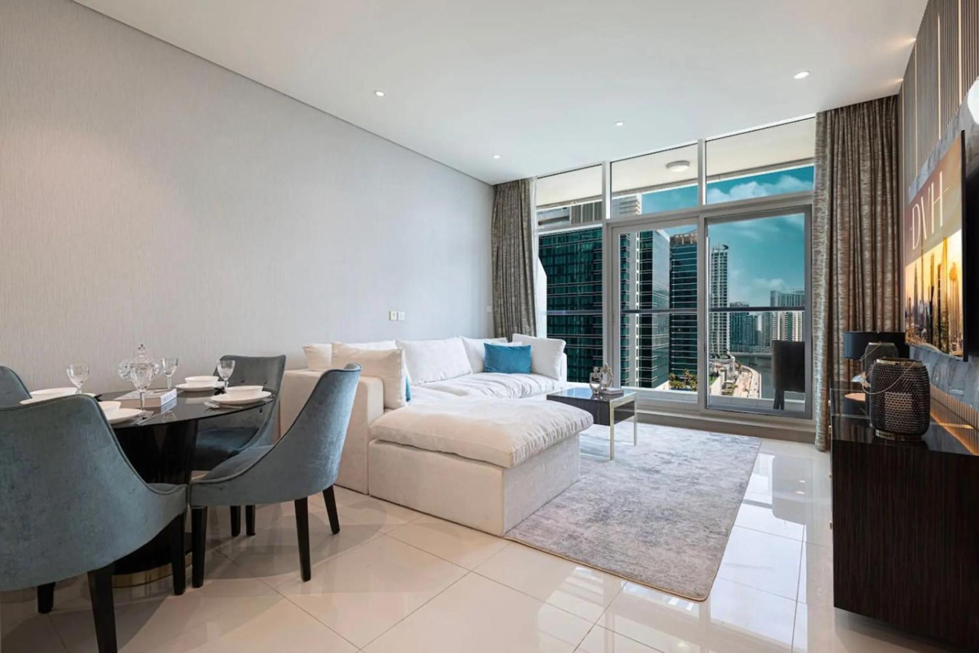 Bay's Edge, Luxury Canal View 2br In Business Bay Apartment