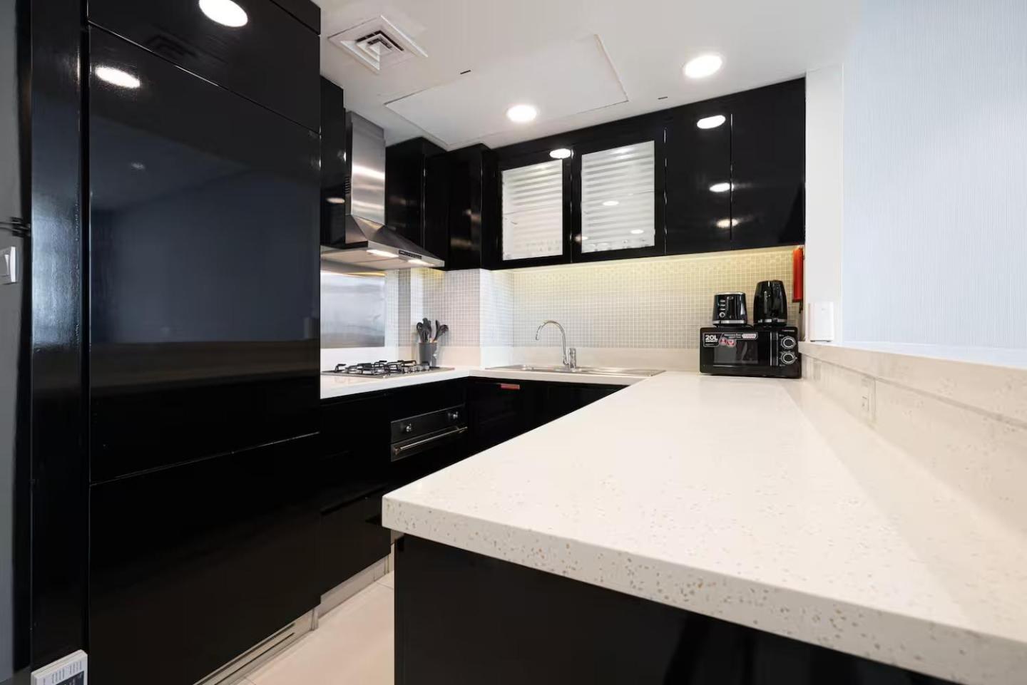 Bay's Edge, Luxury Canal View 2br In Business Bay